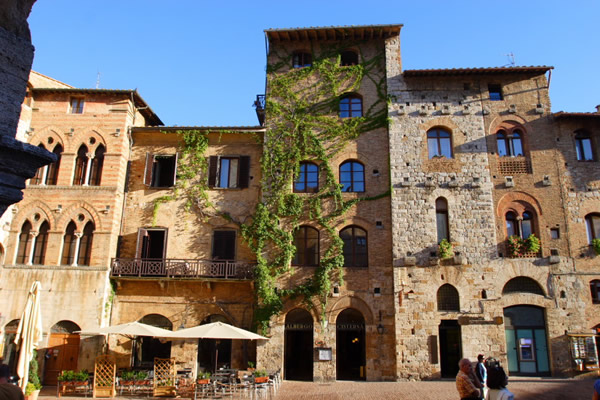 Hotel La Cisterna San Gimignano